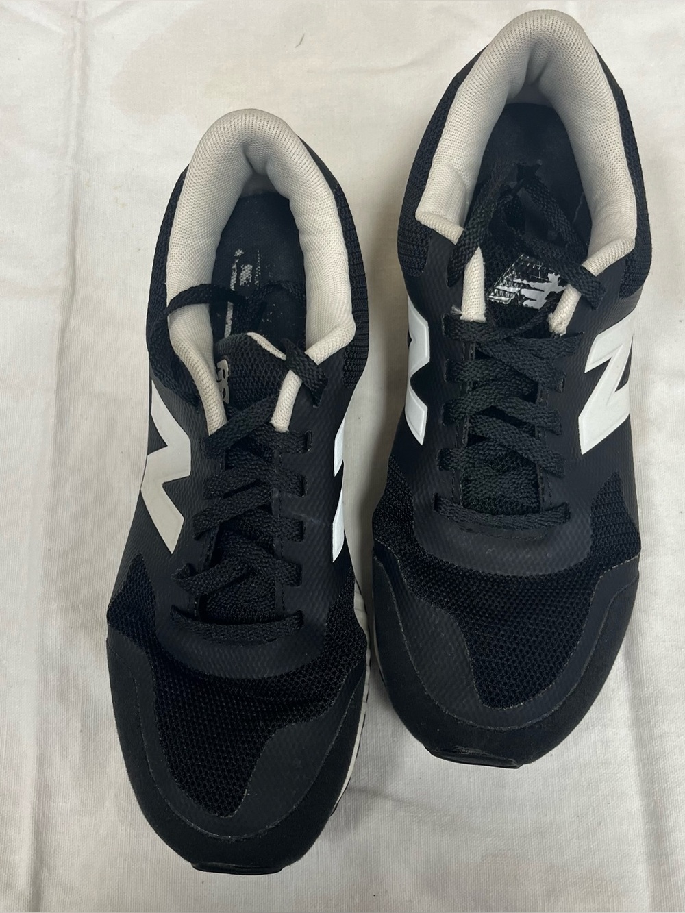 Black Women’s New Balance RevLite Athletic Sneakers with White Accent Size 8
